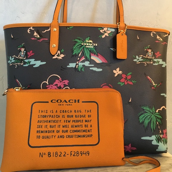 COACH Reversible City Tote Hawaiian Print F28949 - Picture 1 of 10